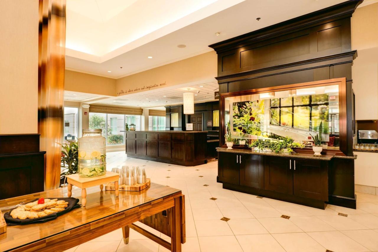 Hilton Garden Inn Columbia/Northeast Εξωτερικό φωτογραφία