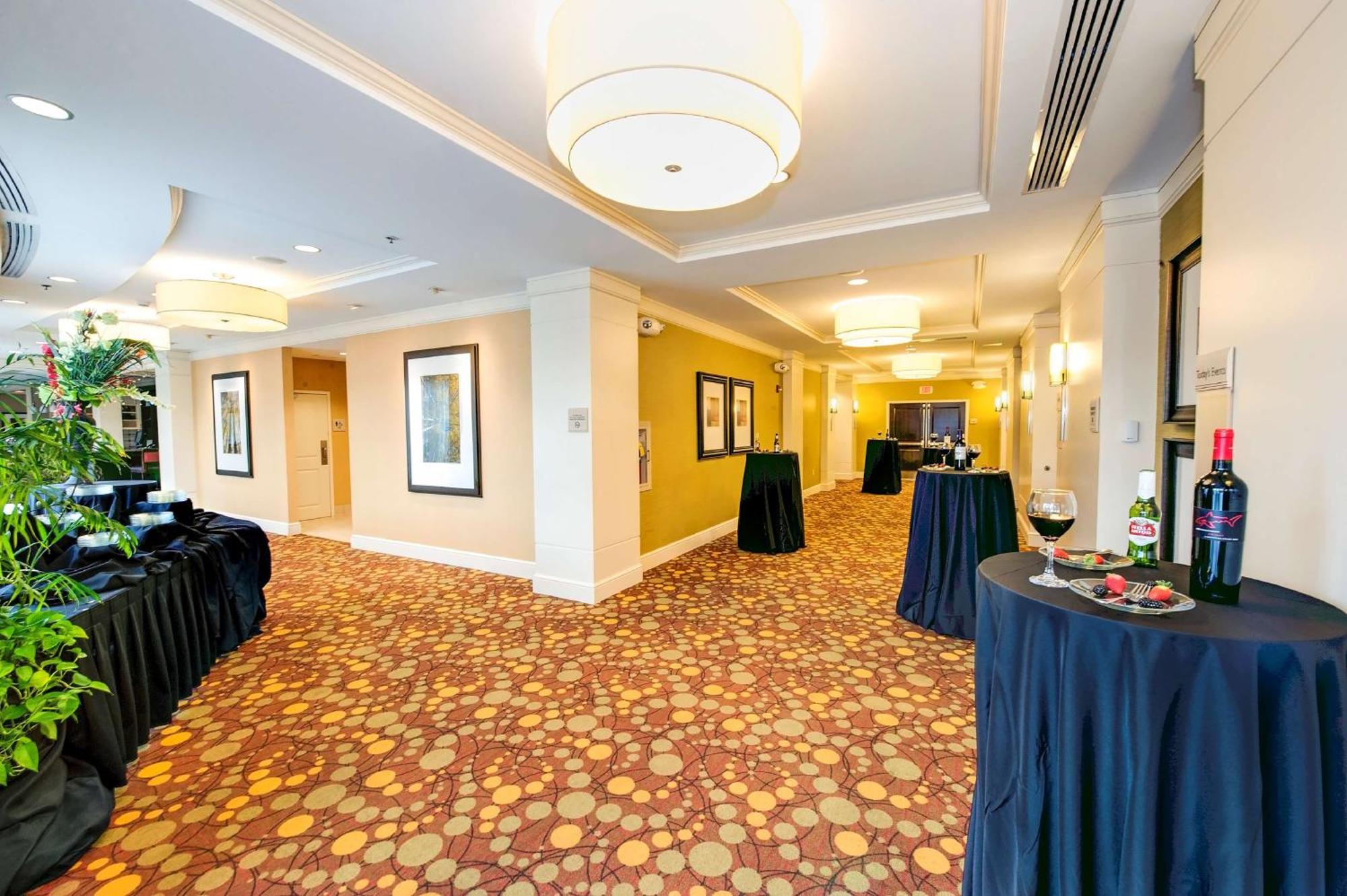 Hilton Garden Inn Columbia/Northeast Εξωτερικό φωτογραφία